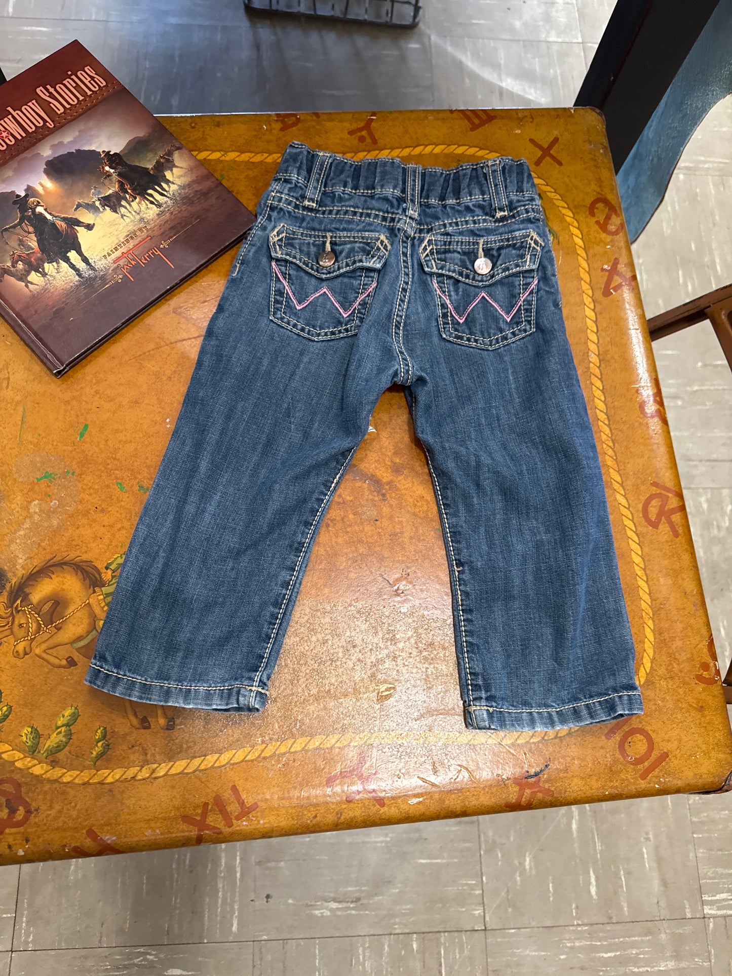 #041025 Wrangler Jeans Size 18M