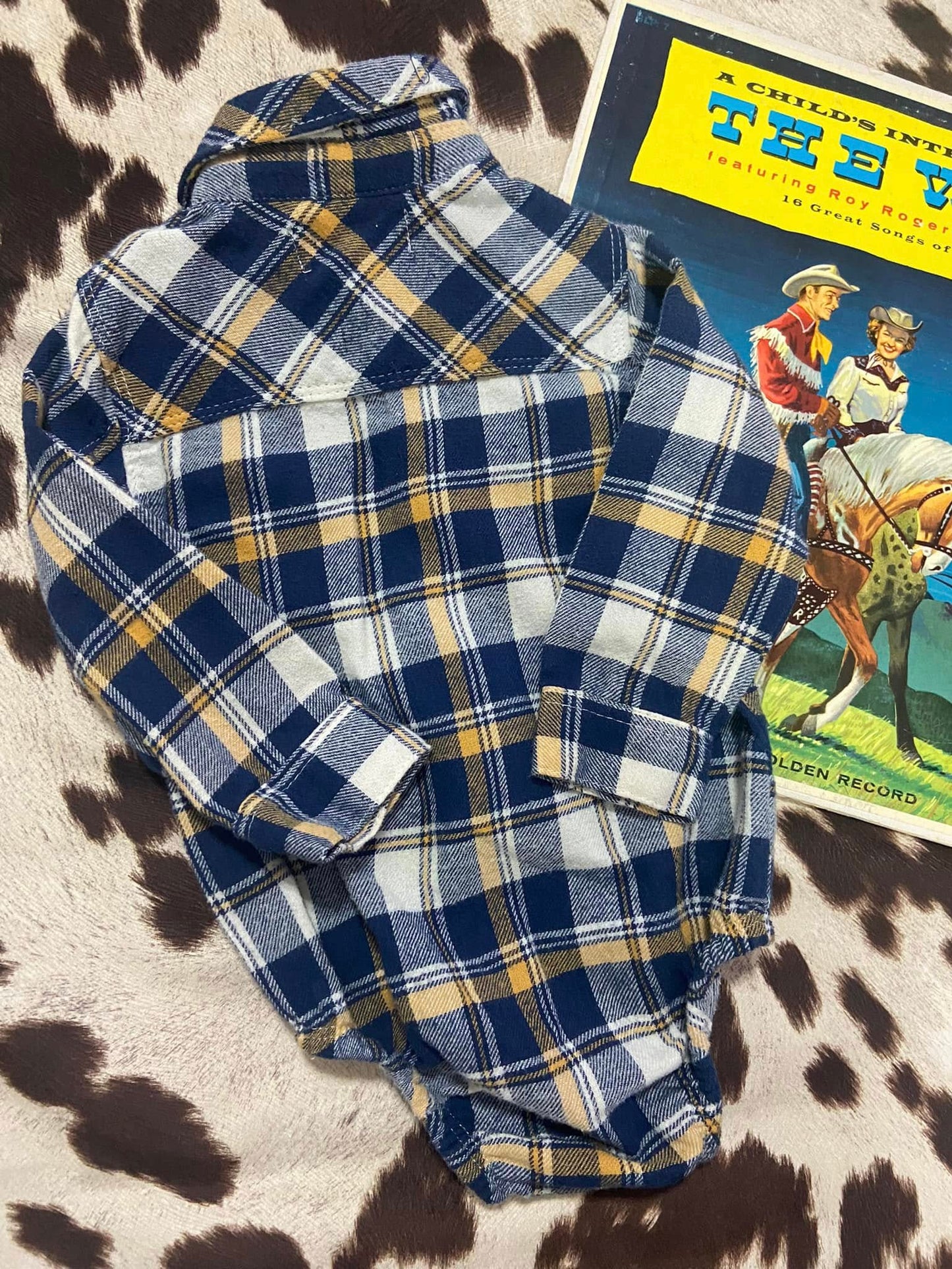 #010225 7 For All Mankind Flannel Baby Onesie 6-9 Mo.