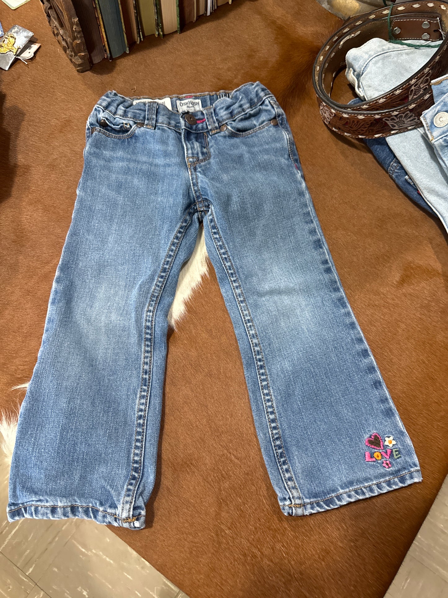 #012225 OshKosh Girls Jeans Size 3T