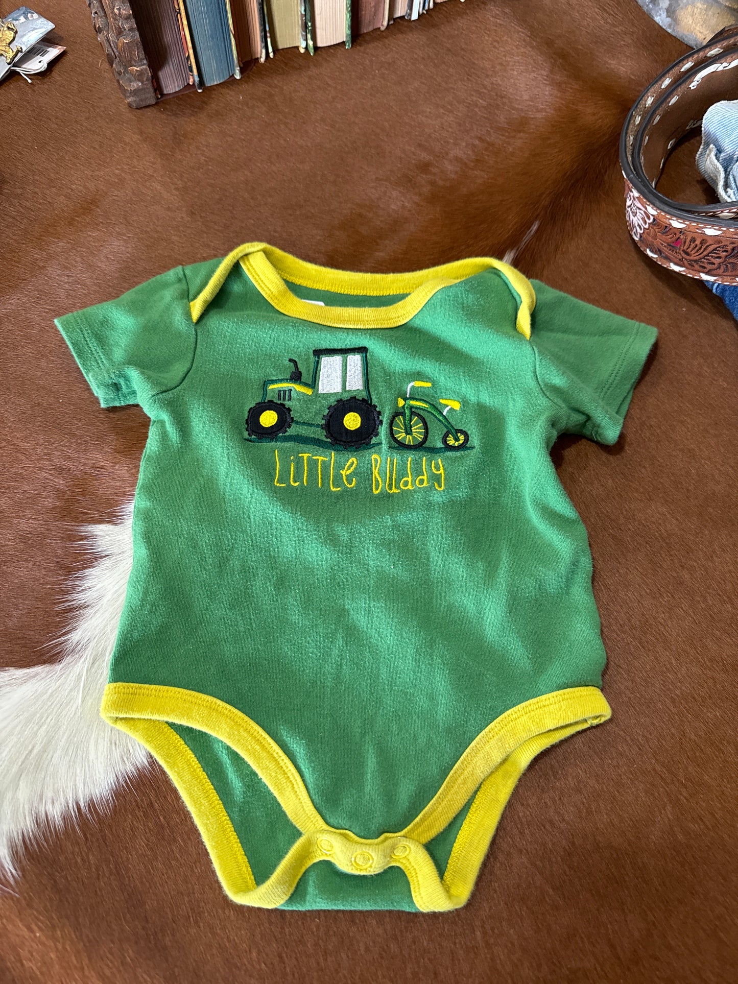 #020725 John Deere Onesie Size 6/9 M