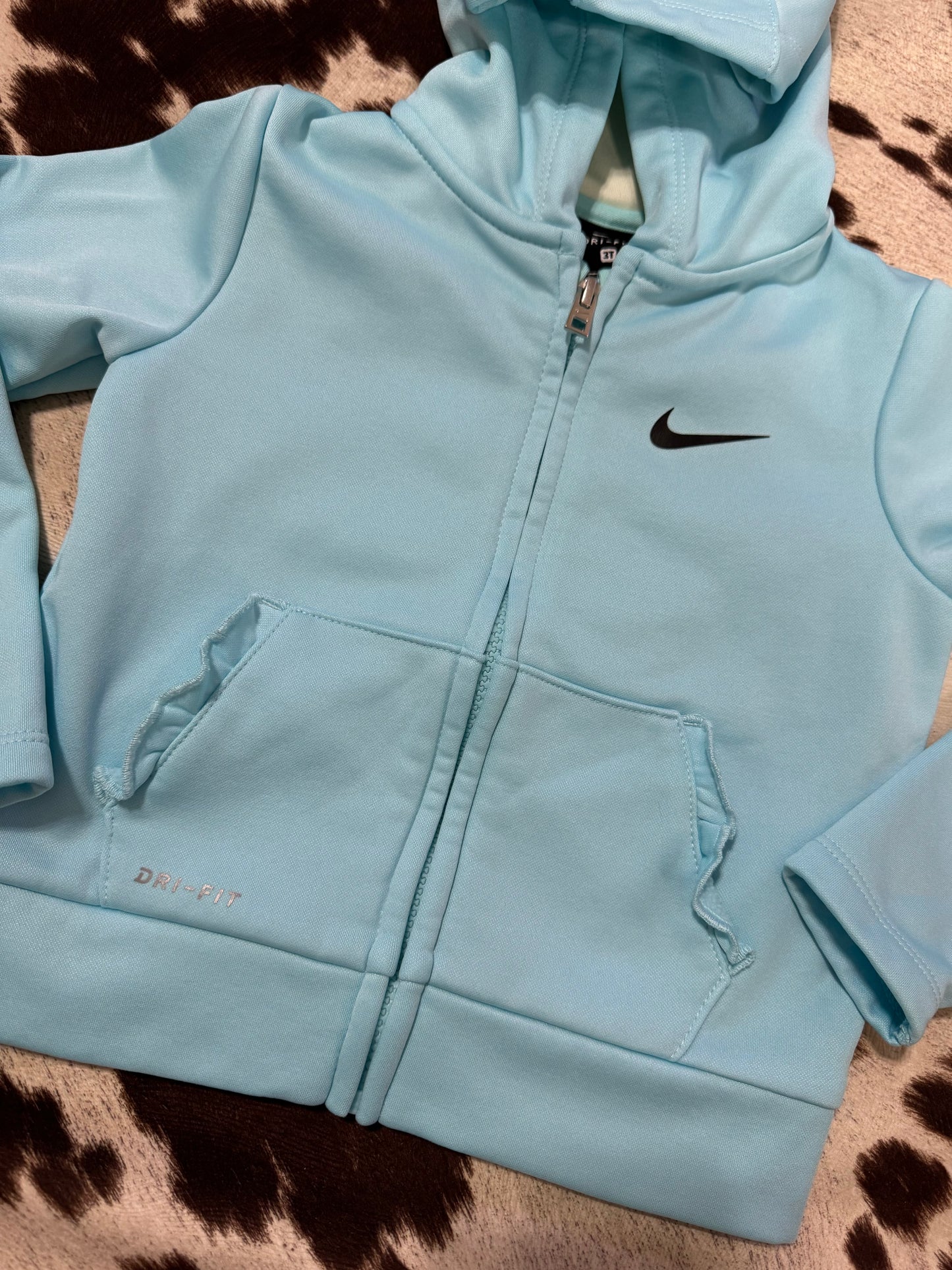 #010225 Girls Nike Jacket Size 3T