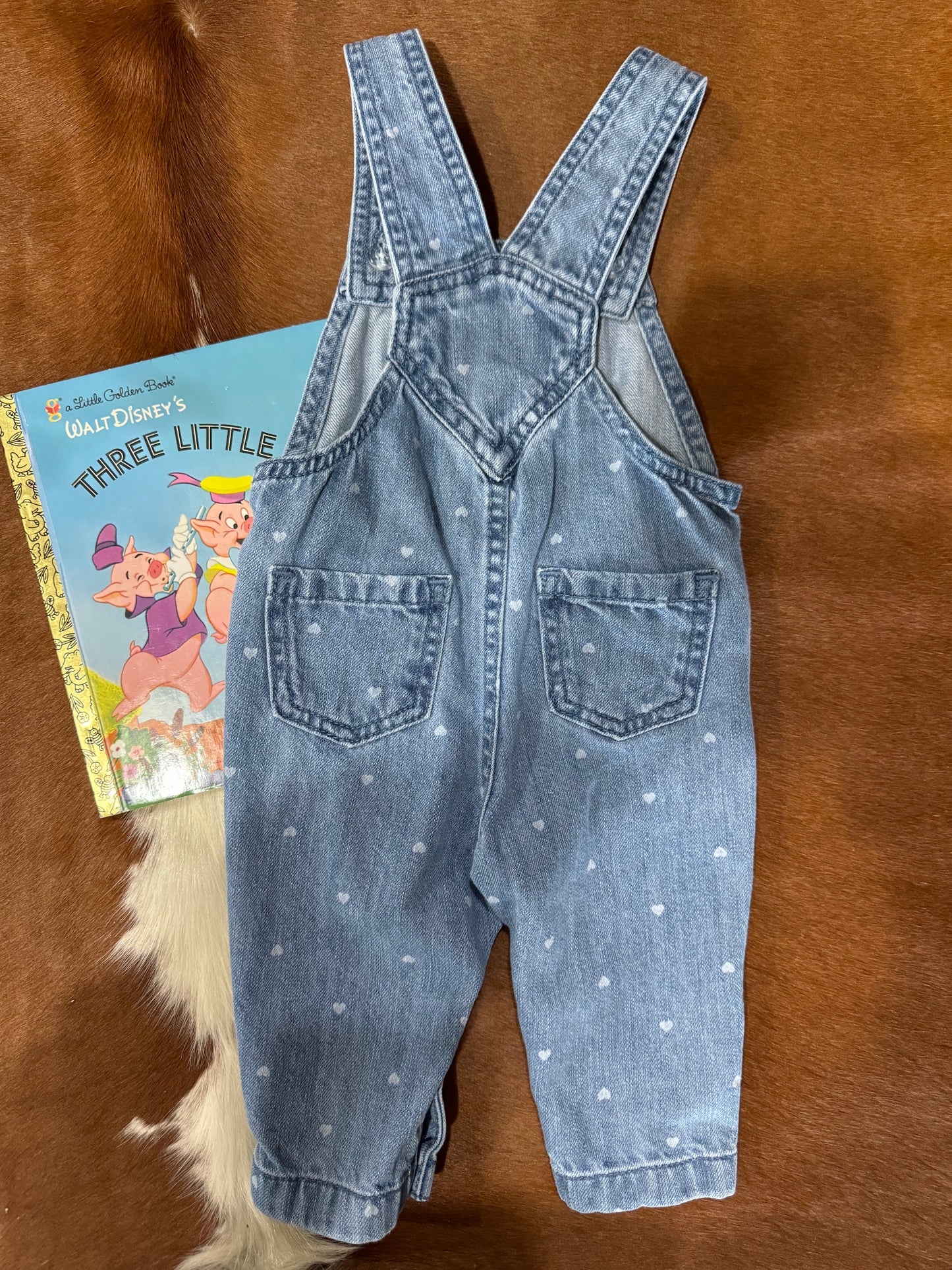 #121624 LW Old Navy Heart Overalls Size 6/12 M