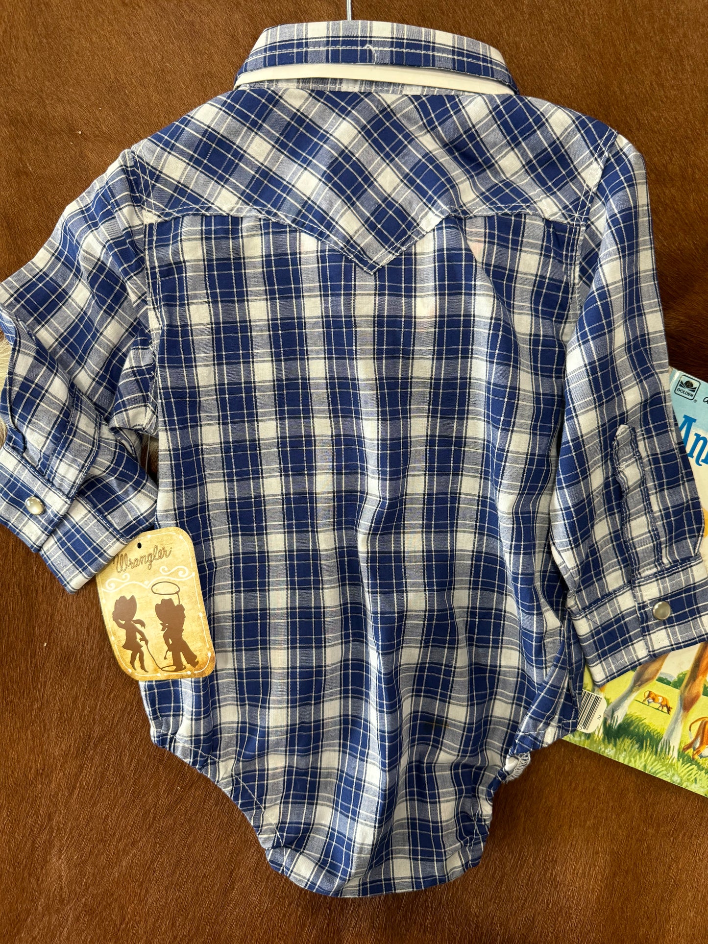 #111224 LW Wrangler Onesie Size 6/9 M