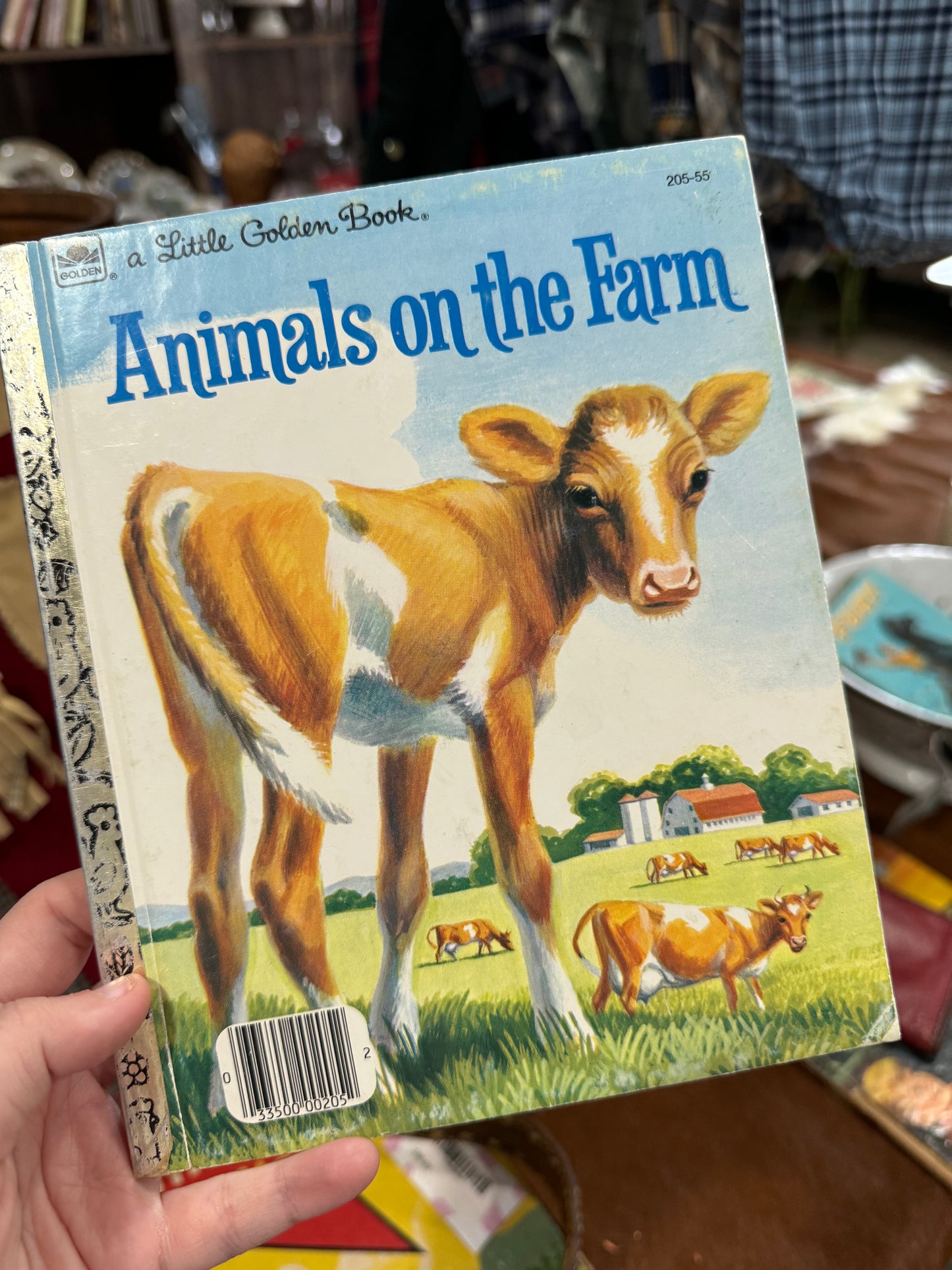 #071924 LW Animals On The Farm Little Golden Book