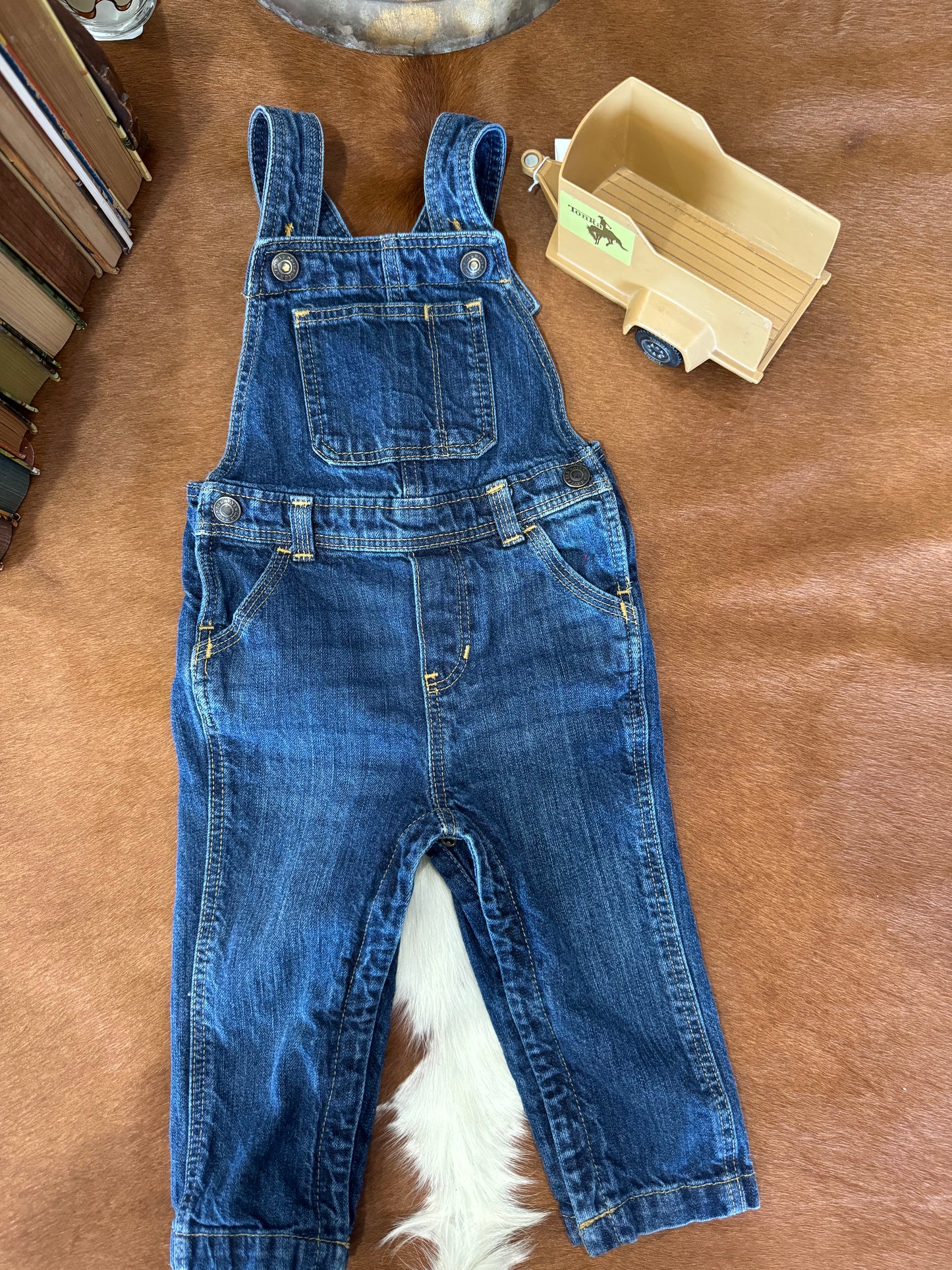 #011125 Old Navy Denim Overalls Size 18-24 M
