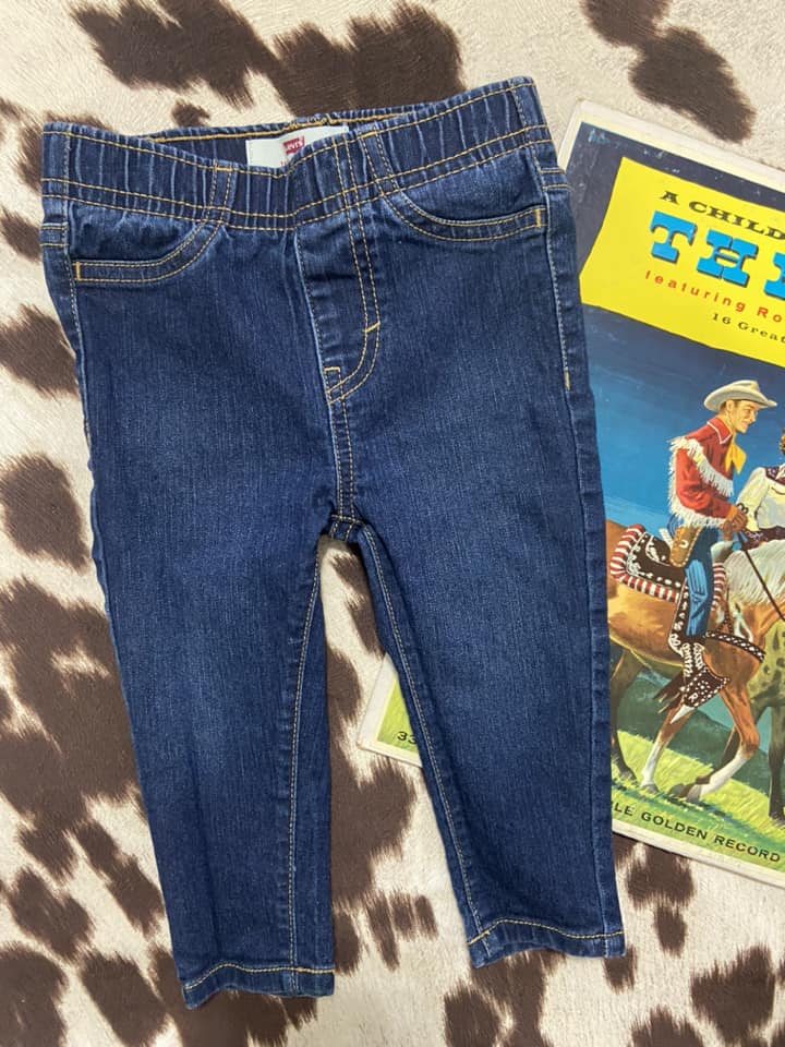 #010225 Levi's Pants Size 12M