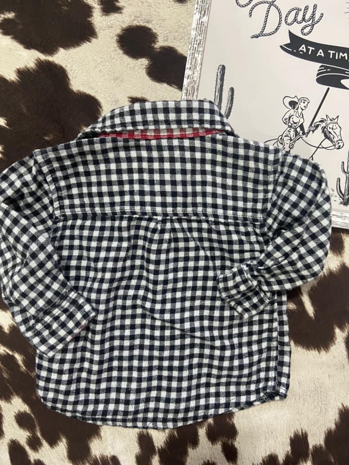 #010225 Mud Pie Shirt Size 0/6 M