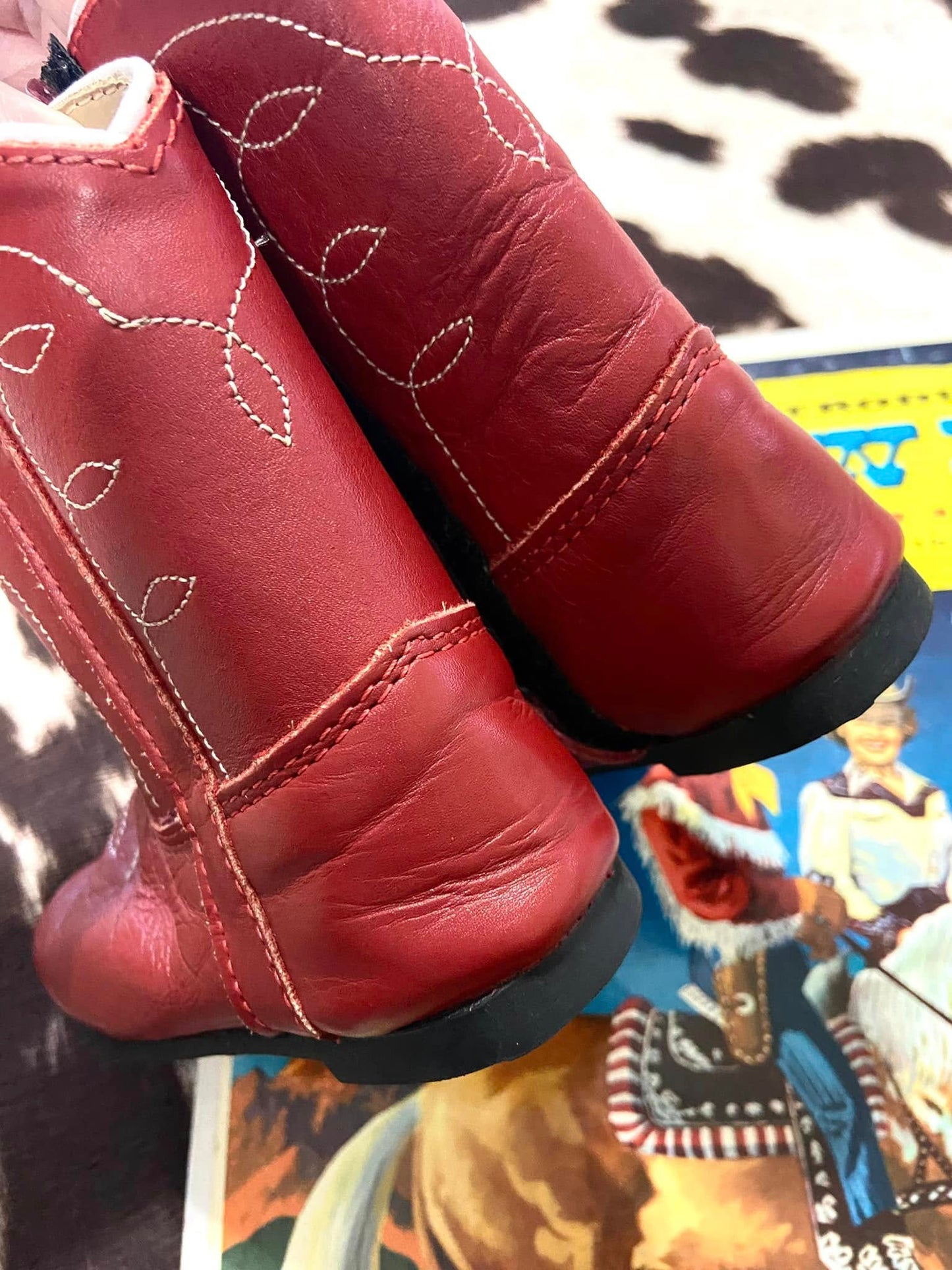 #010225 Red Infant Boots Size 4