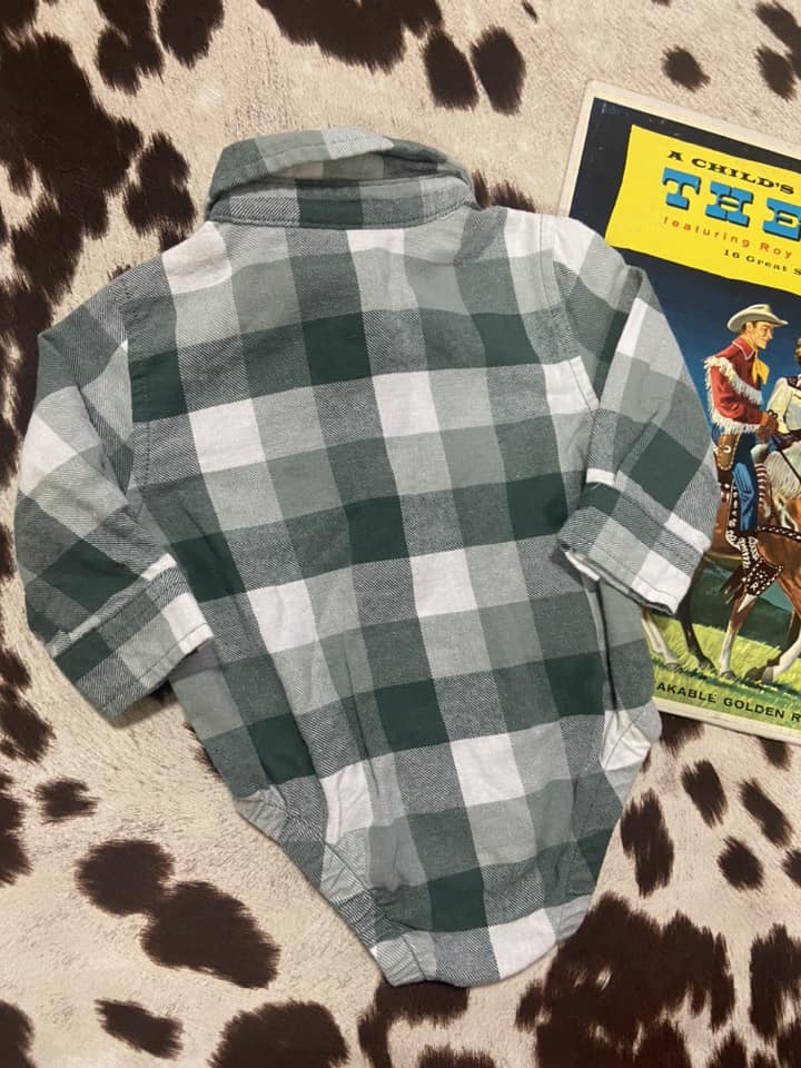 #010225 Wrangler Green/White Plaid Baby Onesie 6Mo.