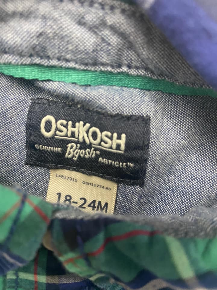 #010325 OshKosh Green Plaid Onesie Size 18/24 M