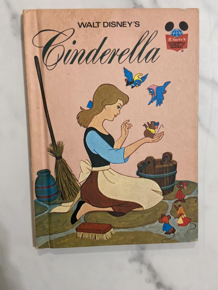 #032224 Cinderella Book