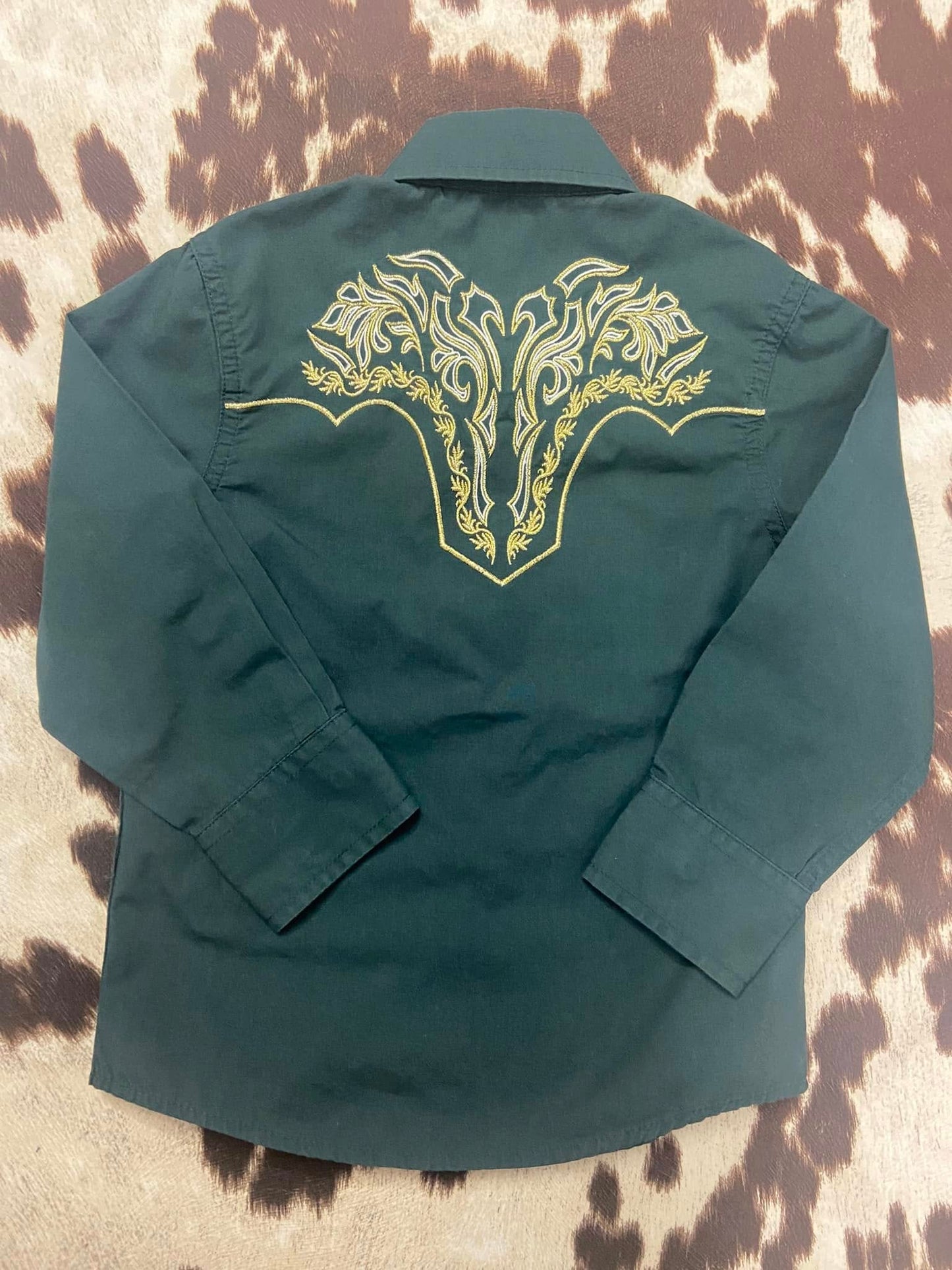 #010325 Ace Of Diamond Green Shirt Size 4