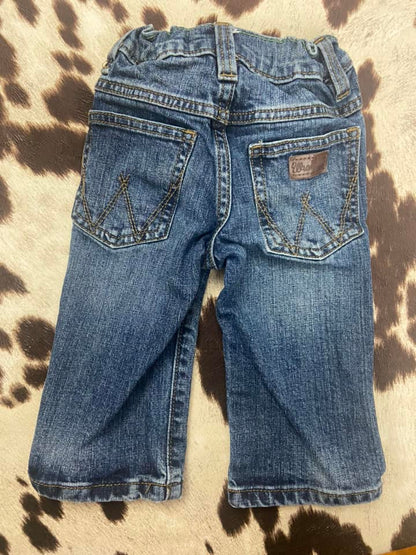 #010425 Wrangler Retro Size 1T Slim Jeans