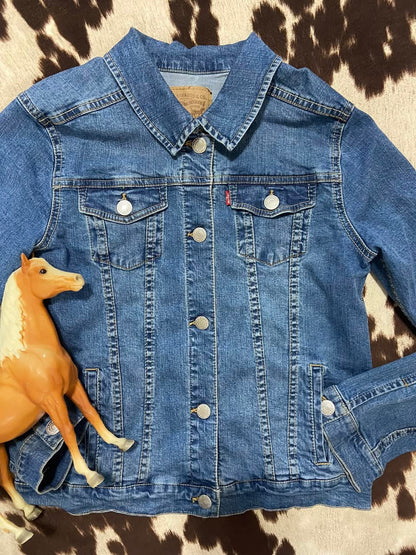 #010225 Levi's Jean Jacket Youth Size XL