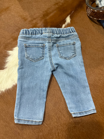 #020725 Oshkosh Jegging Size 6M