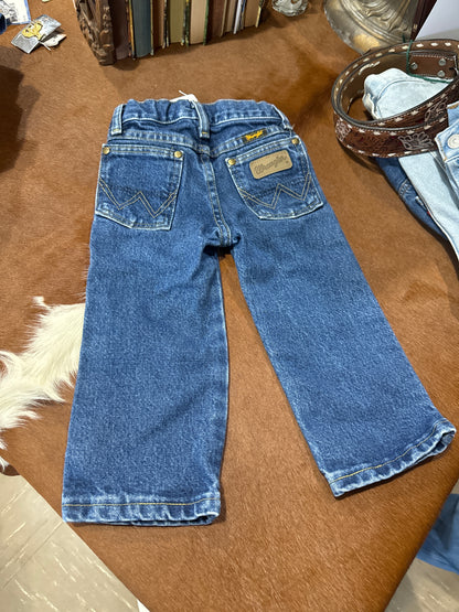#020425 Wrangler Jeans Size 2 Slim