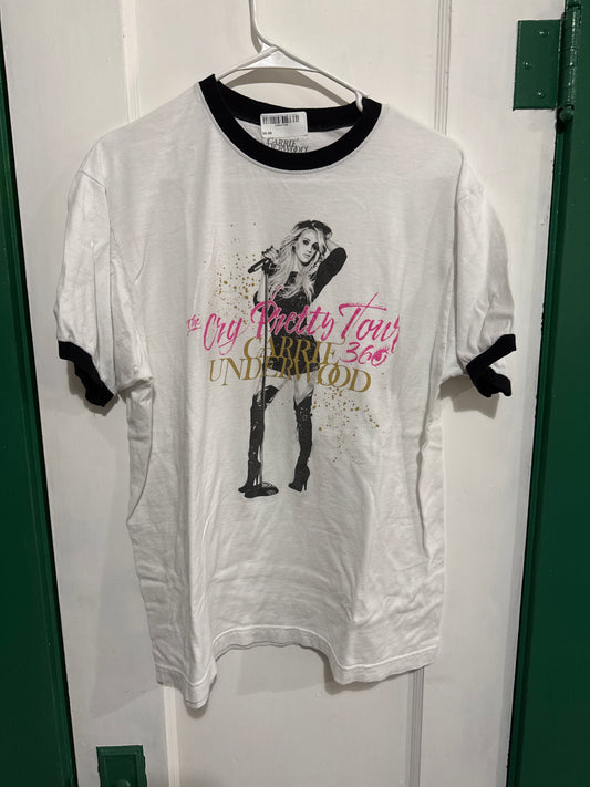 #033025 Carrie Underwood Grapic Tee Size L
