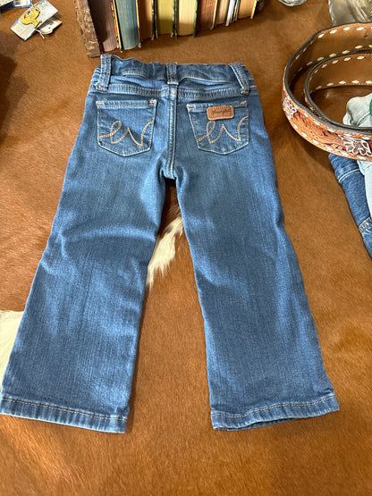 #021525 Wrangler Girls Jeans Size 2T