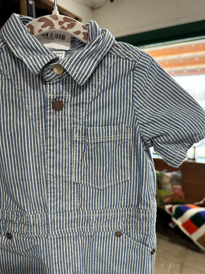 #100324 LW BabyGap Blue/ White Striped Jumpsuit Size 6-12 M