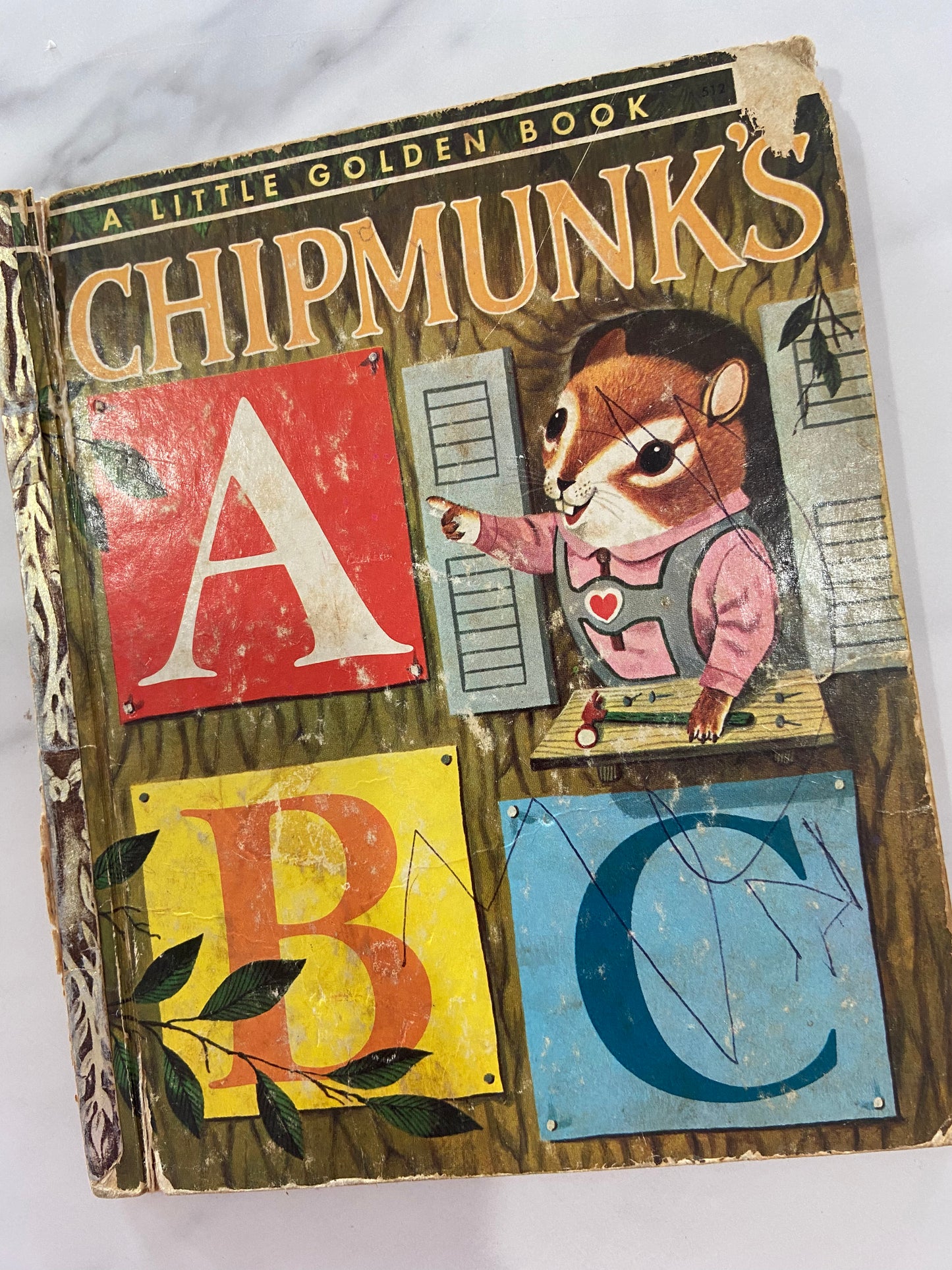 #919 LW Chipmunk Book