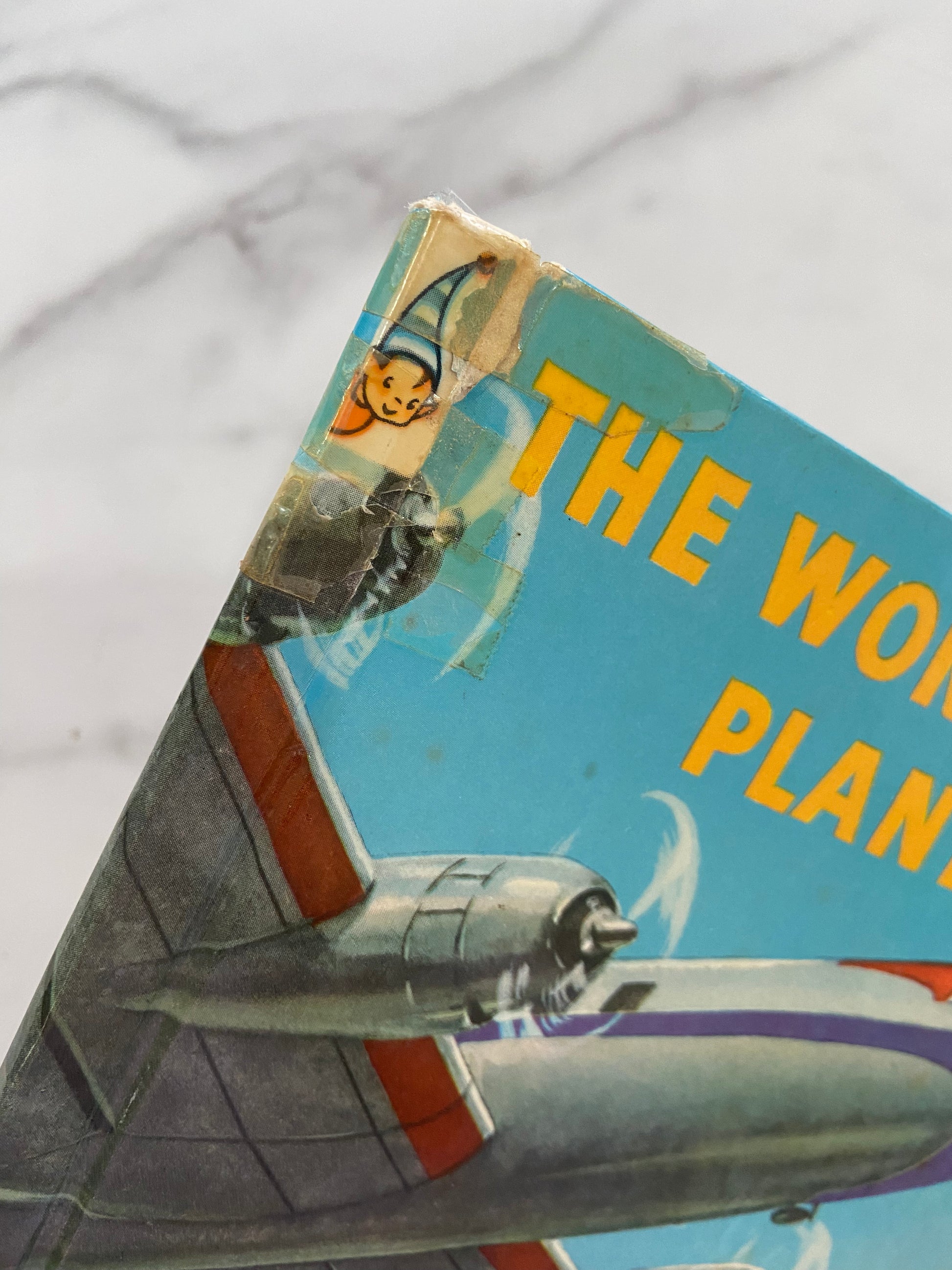 #901 LW Vintage Plane Book