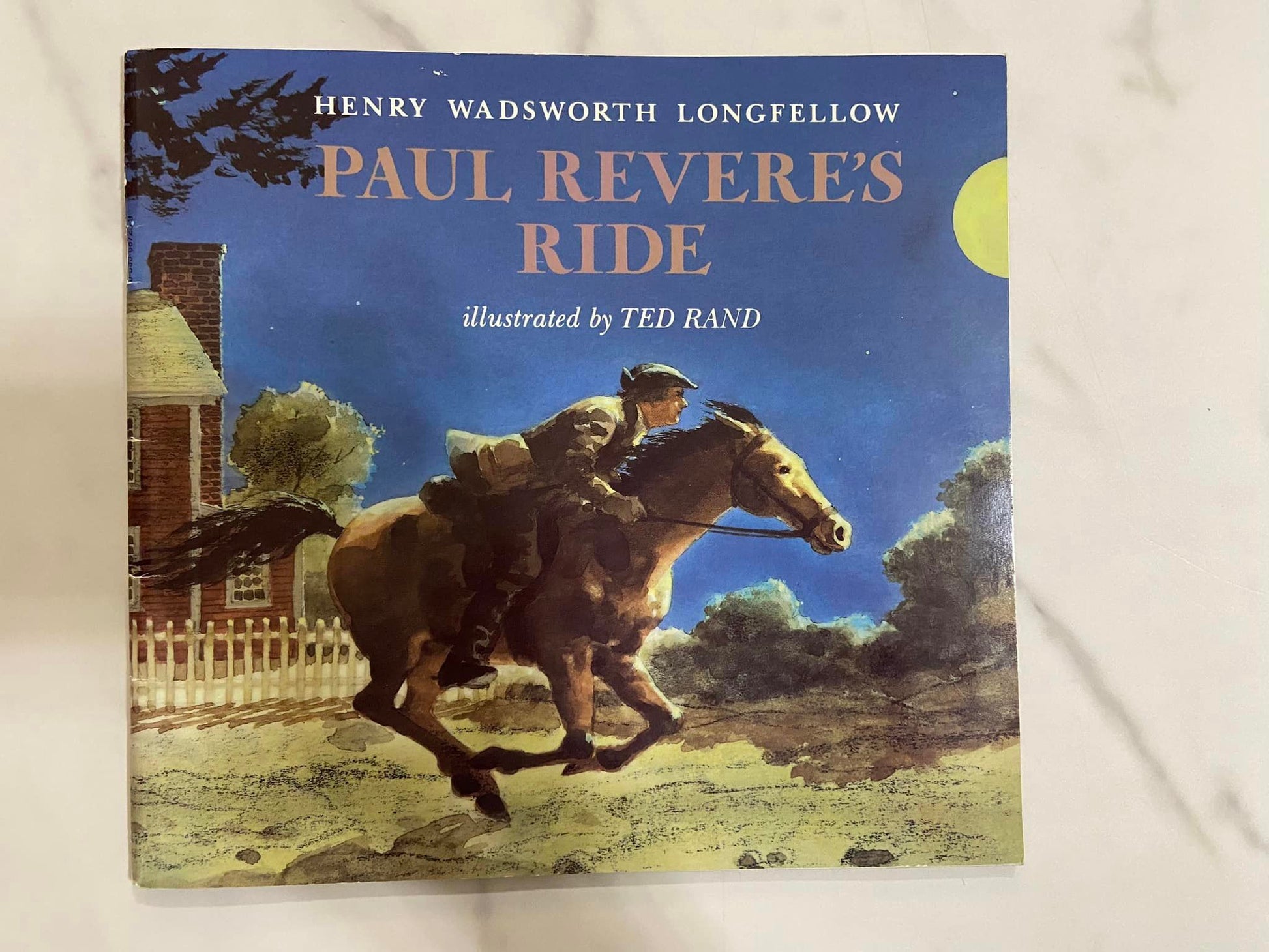 #032224 Paul Revere's Ride Book